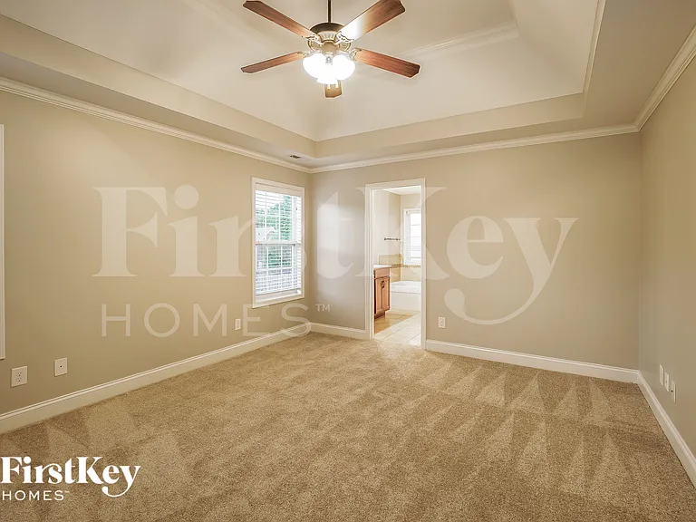 713 W Accipiter Cir — Photo 9