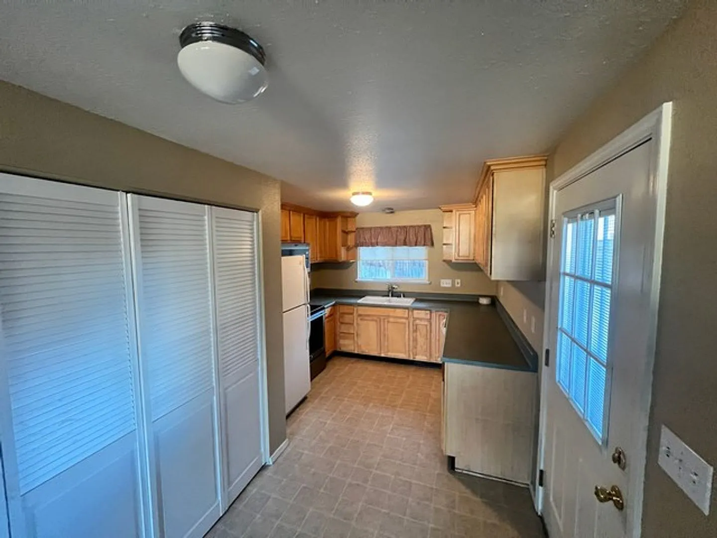 Two Bedroom Duplex by Sparks High School — Photo 4