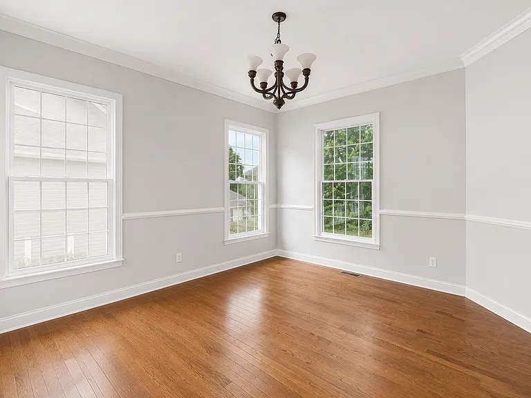 2497 Coltsbridge Dr — Photo 6