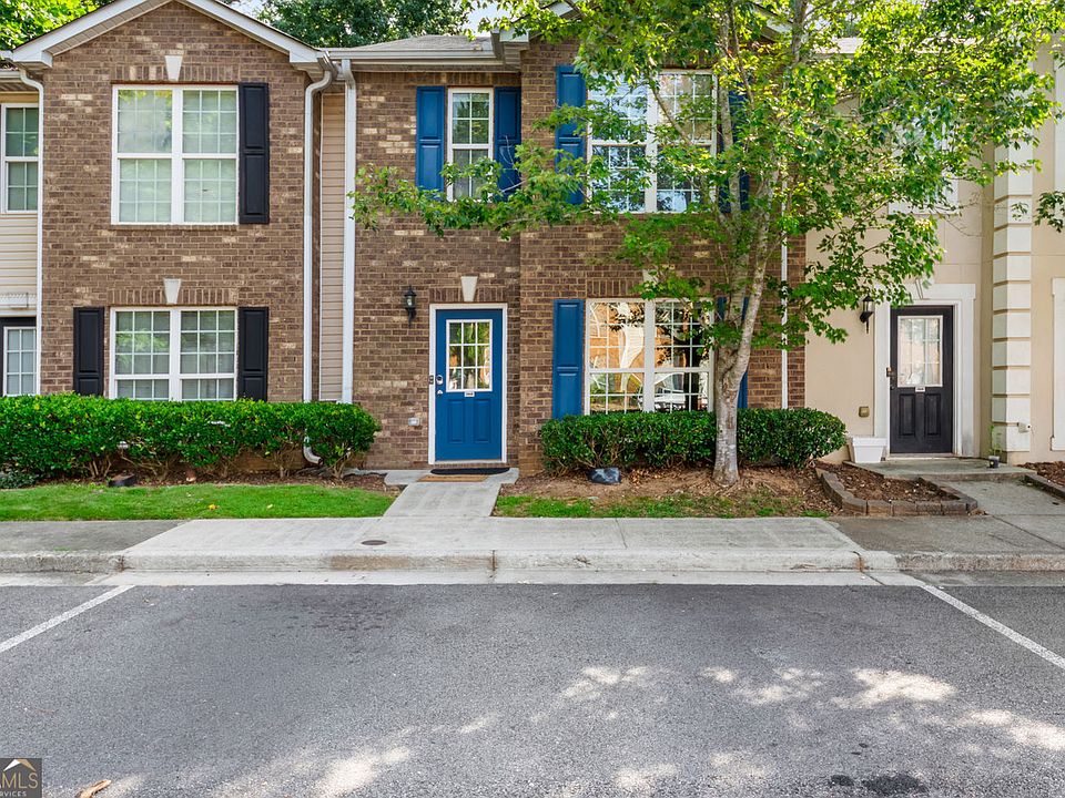 1st image of 2808 Valley Green Dr