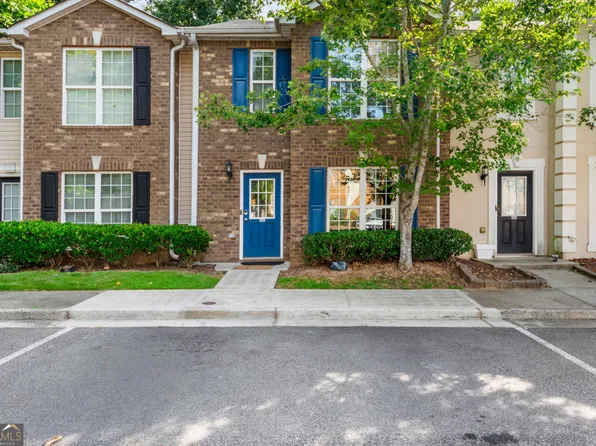 2808 Valley Green Dr, Gainesville, GA 30504