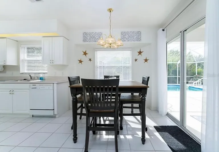233 Albatross Rd — Photo 7