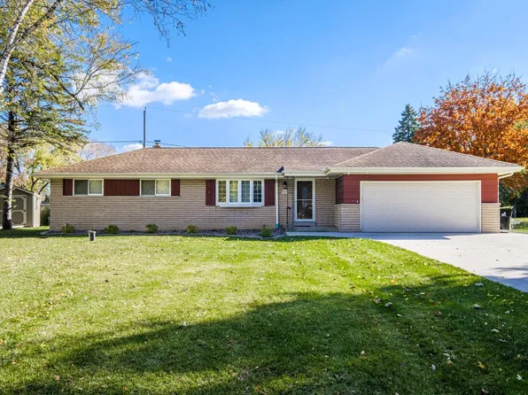W137S6834 Dunstan COURT, Muskego, WI 53150