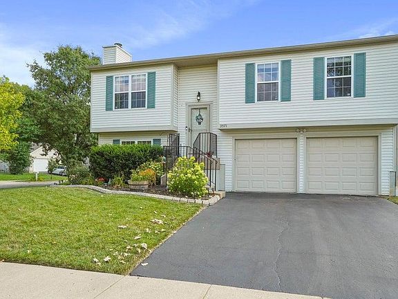 3rd image of 3571 Steiner St