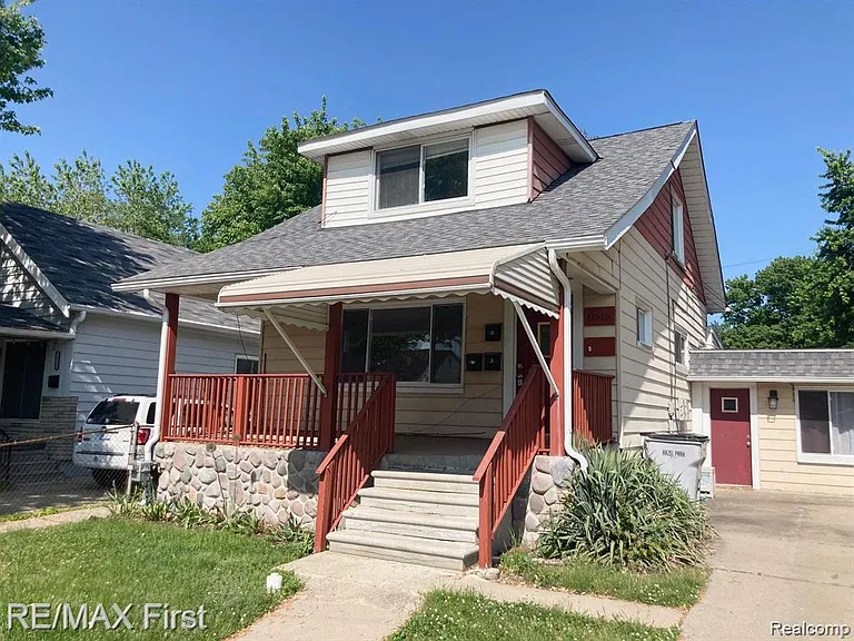 23360 Carlisle Ave — Photo 12