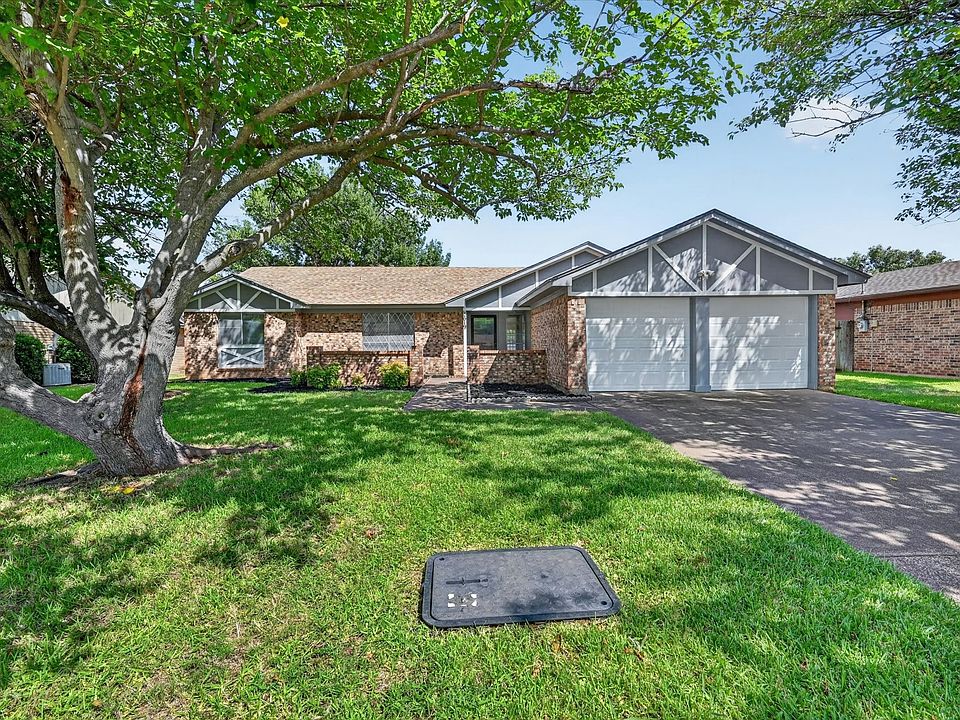 1st image of 3619 Ceran Dr