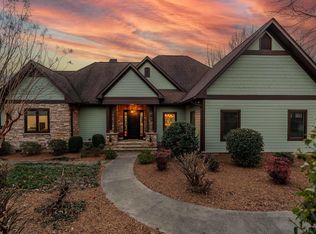 202 Eagle Rock Rd, Landrum, SC 29356