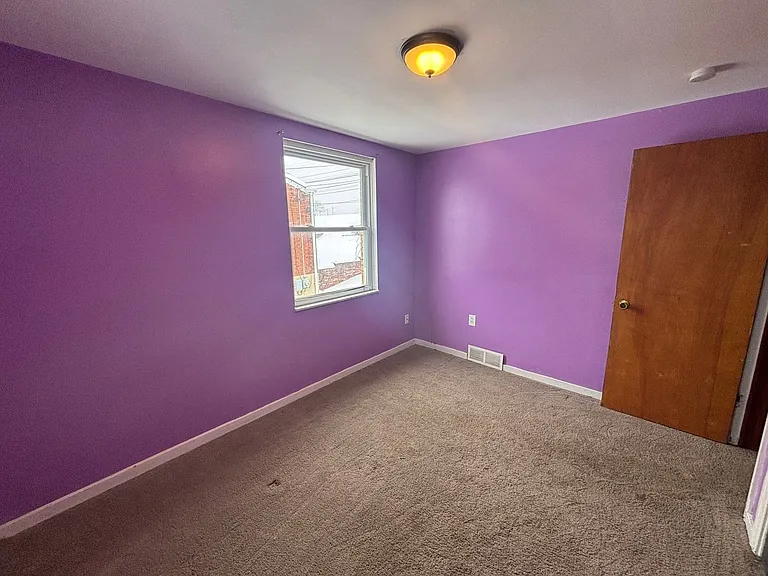 960 Agnew Rd — Photo 11