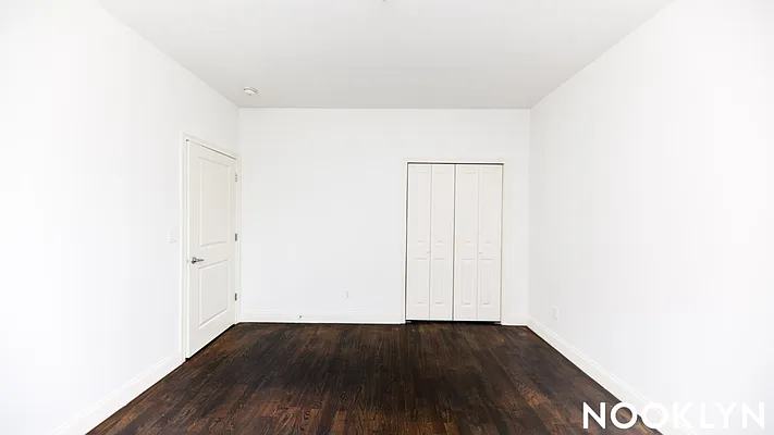 Rented by Nooklyn NYC LLC | media 19