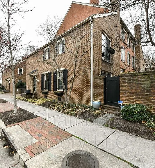 509 S Saint Asaph St — Photo 29