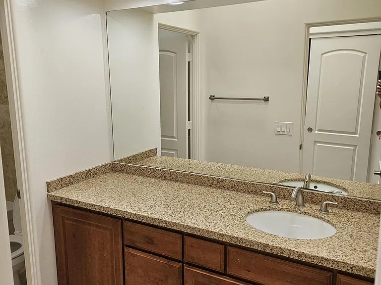 4113 N 22nd St #19A — Photo 28
