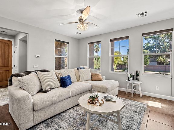 4th image of 3510 E LAKEWOOD Parkway W #102