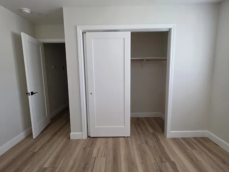 44 Warner St #2B — Photo 5