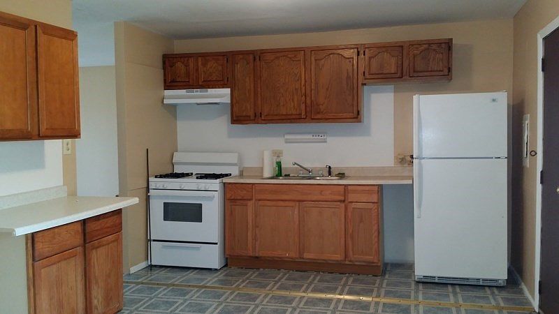 2nd image of 1024 Kennedy Ln