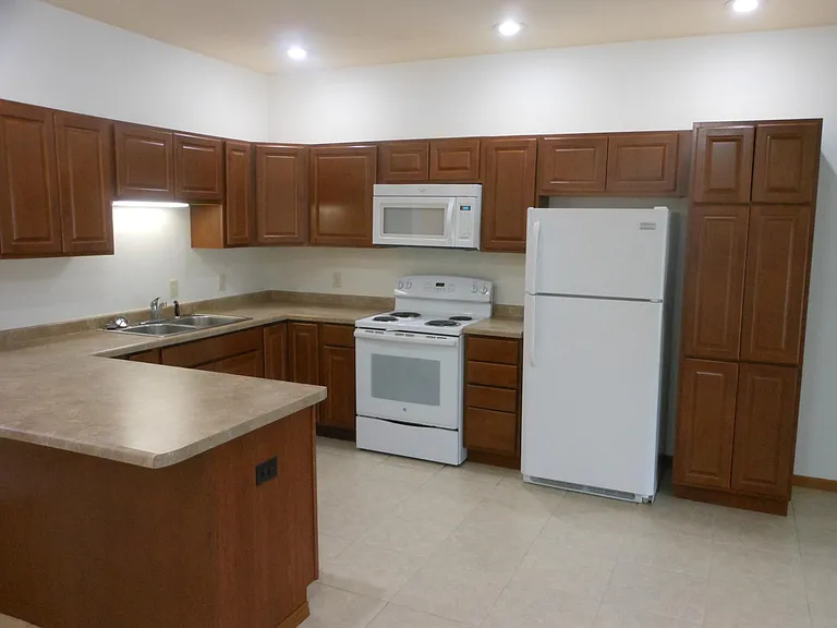 2034 Okray Ave #2034 — Photo 6