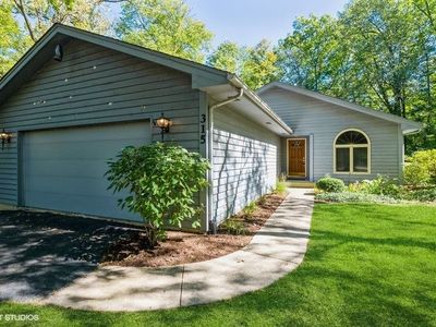 315 Holdridge Ave, Winthrop Harbor, IL, 60096