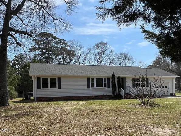 410 Loma Linda Drive, Cape Carteret, NC 28584