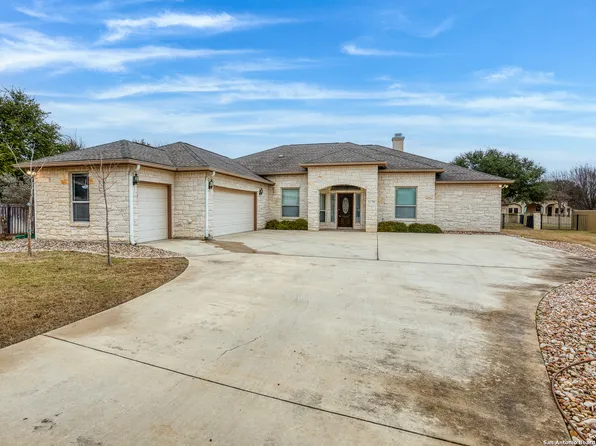 3136 double eagle, Kerrville, TX 78028
