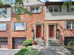 2842 Kingsrowe Ct #26, Columbus, OH 43209