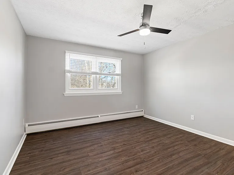 Emerson Place — Photo 33