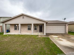 667 Northern Lights Dr, New Braunfels, TX 78130