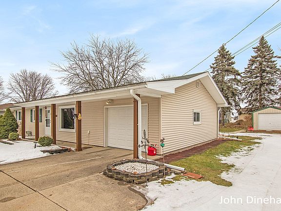 4th image of 113 Greenfield Dr
