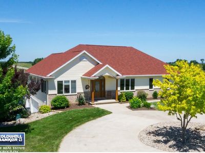 N1228 Country Crest Cir, Hortonville, WI, 54944