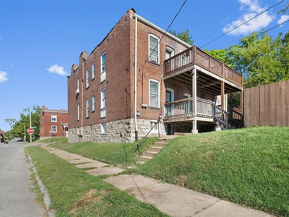 5th image of 3472 Giles Ave