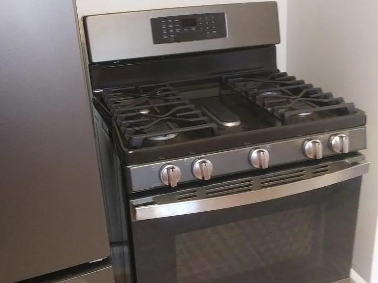2052 Wascana Ave #1 — Photo 11