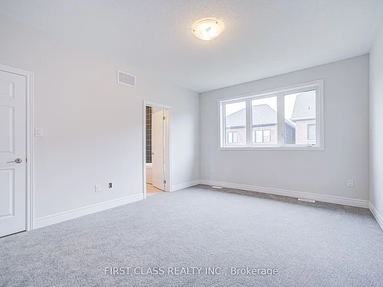 8 Nigh Dr — Photo 36