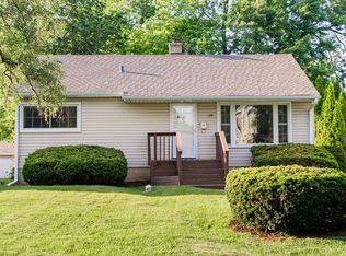 128 E Van Buren St, Villa Park, IL