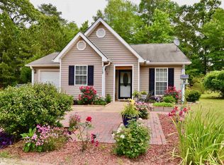 117 Ashley Oaks Dr, Barnesville, GA 30204