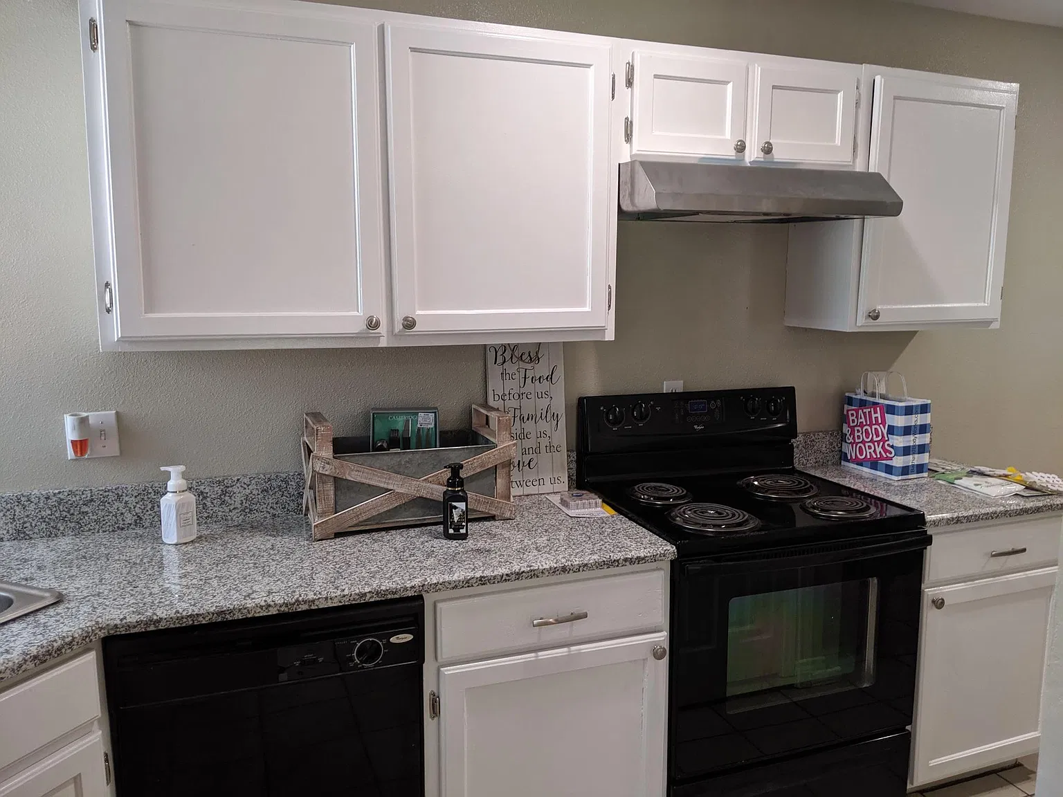 540 Waco St — Photo 3