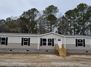 126 Addison Rd, Harleyville, SC 29448