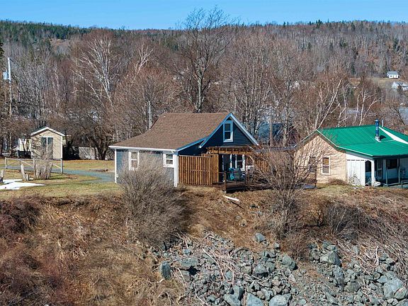 2nd image of 215 Jim Town Rd
