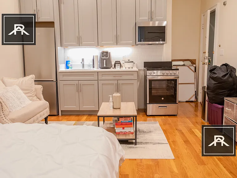 901 Beacon St #12 — Photo 3