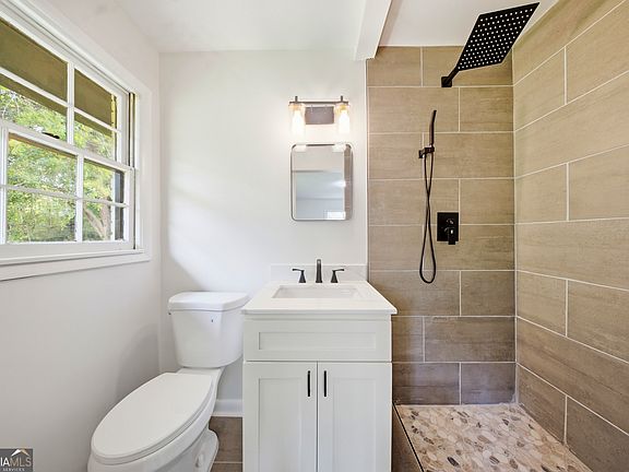 5th image of 3738 Brookcrest Cir