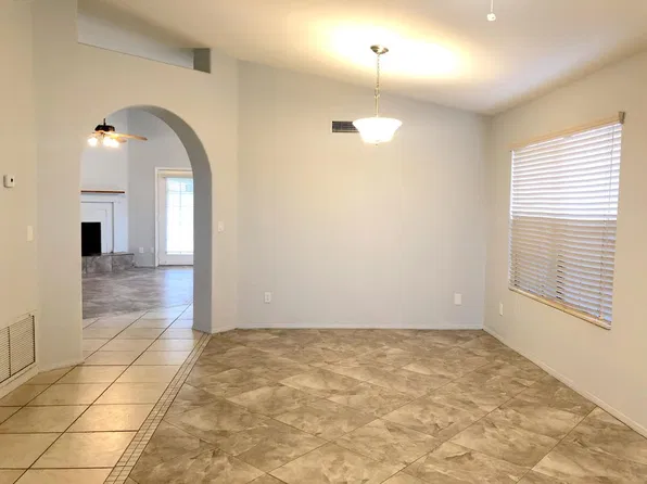 7378 W Taro Ln, Glendale, AZ 85308