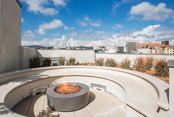 Roof top deck