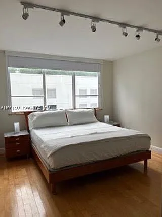 5005 Collins Ave #423 — Photo 10