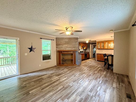 4th image of 1735 Pleasure Bend Rd