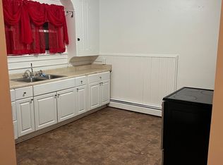 468 West Ave FLOOR 2, Pawtucket, RI 02860