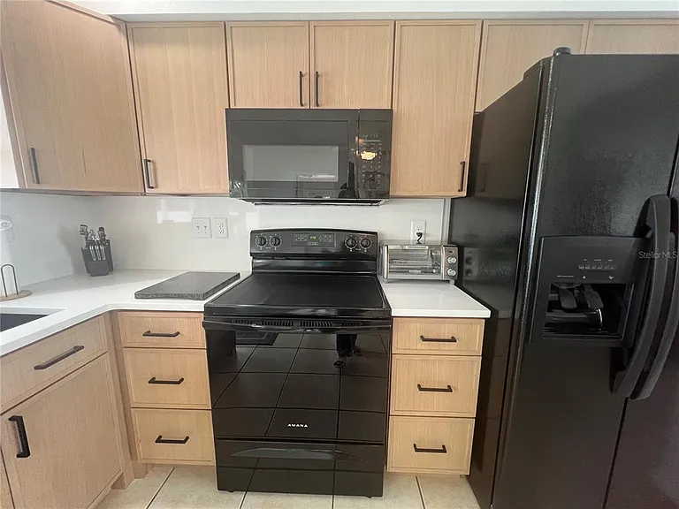 18140 Wolbrette Cir — Photo 11