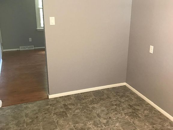 Plenty of room for a table and 4 chairs