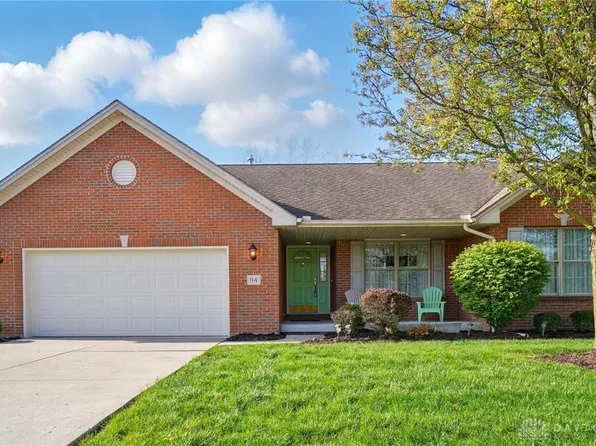 114 Millwood Village Dr, Clayton, OH 45315