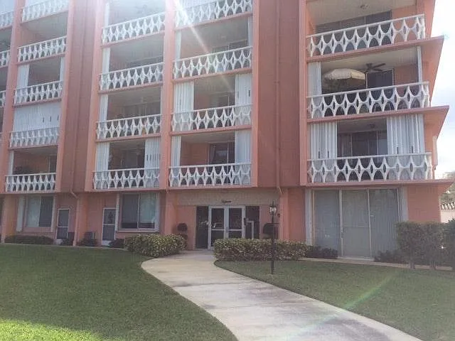 1 bed, 550 sqft, $1,600 — Photo 1