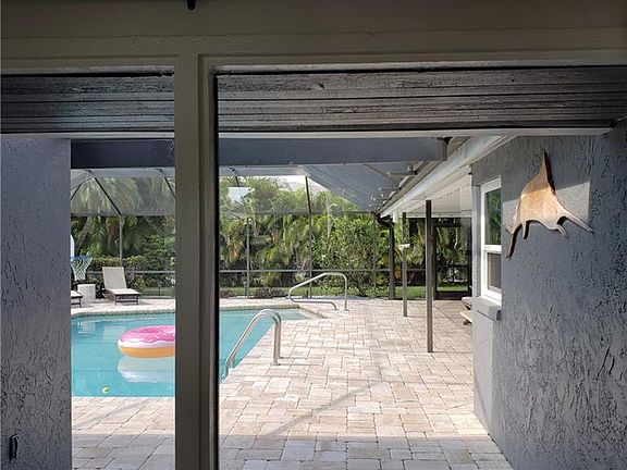 4th image of 5740 Grillet Pl
