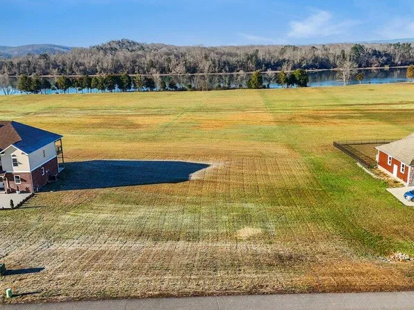 56 Espalier Dr, Decatur, TN 37322