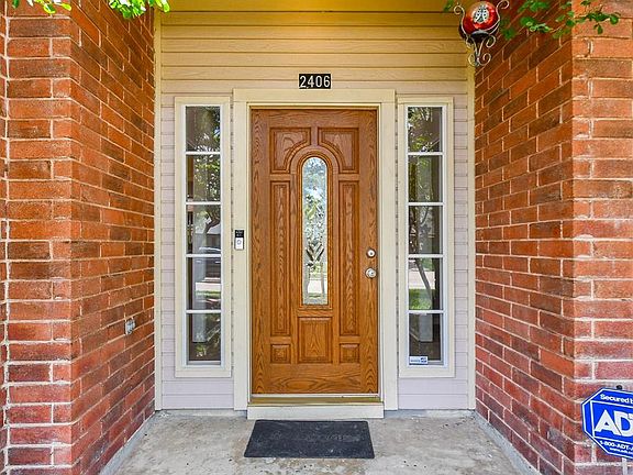 3rd image of 2406 Chelston Ct