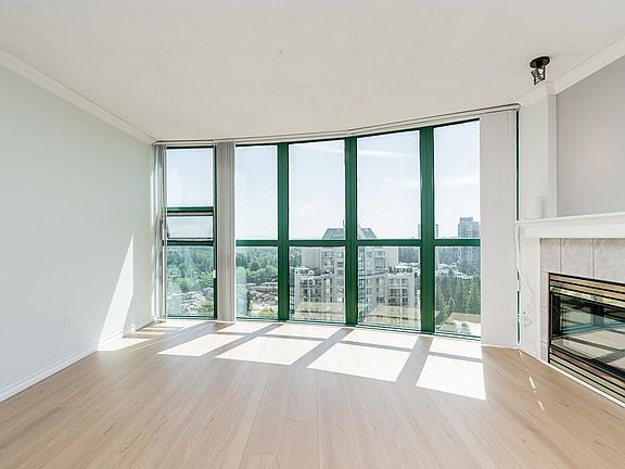 5th image of 1199 Eastwood St #2004